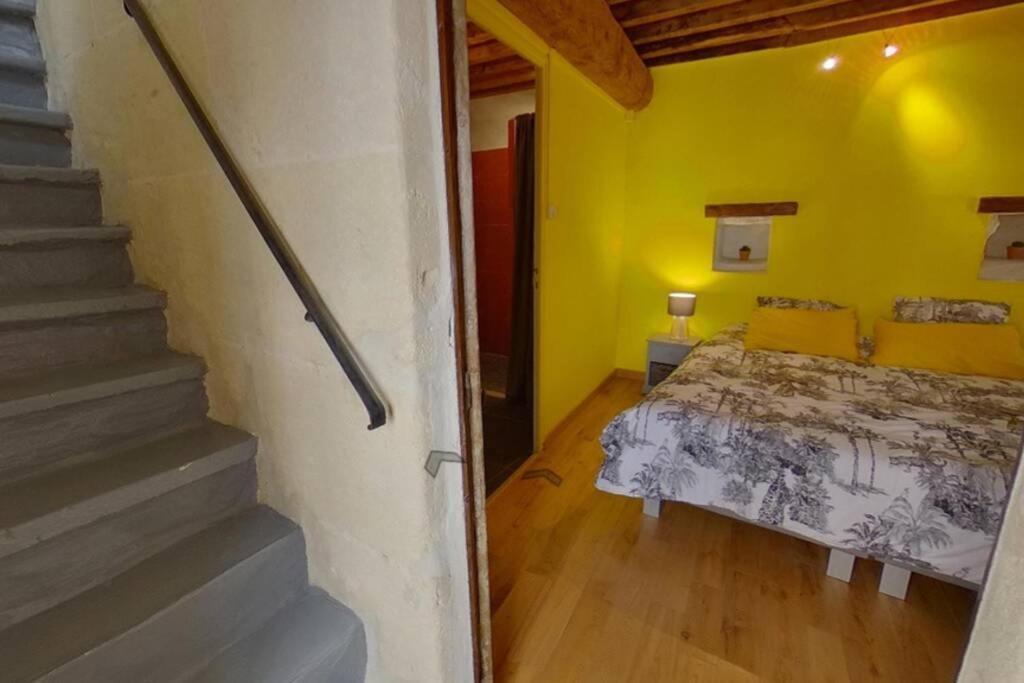 아흘르 Maison De Charme Dans Le Centre Historique , Wifi Clim 6 Pers Calme Et Confort 아파트 외부 사진