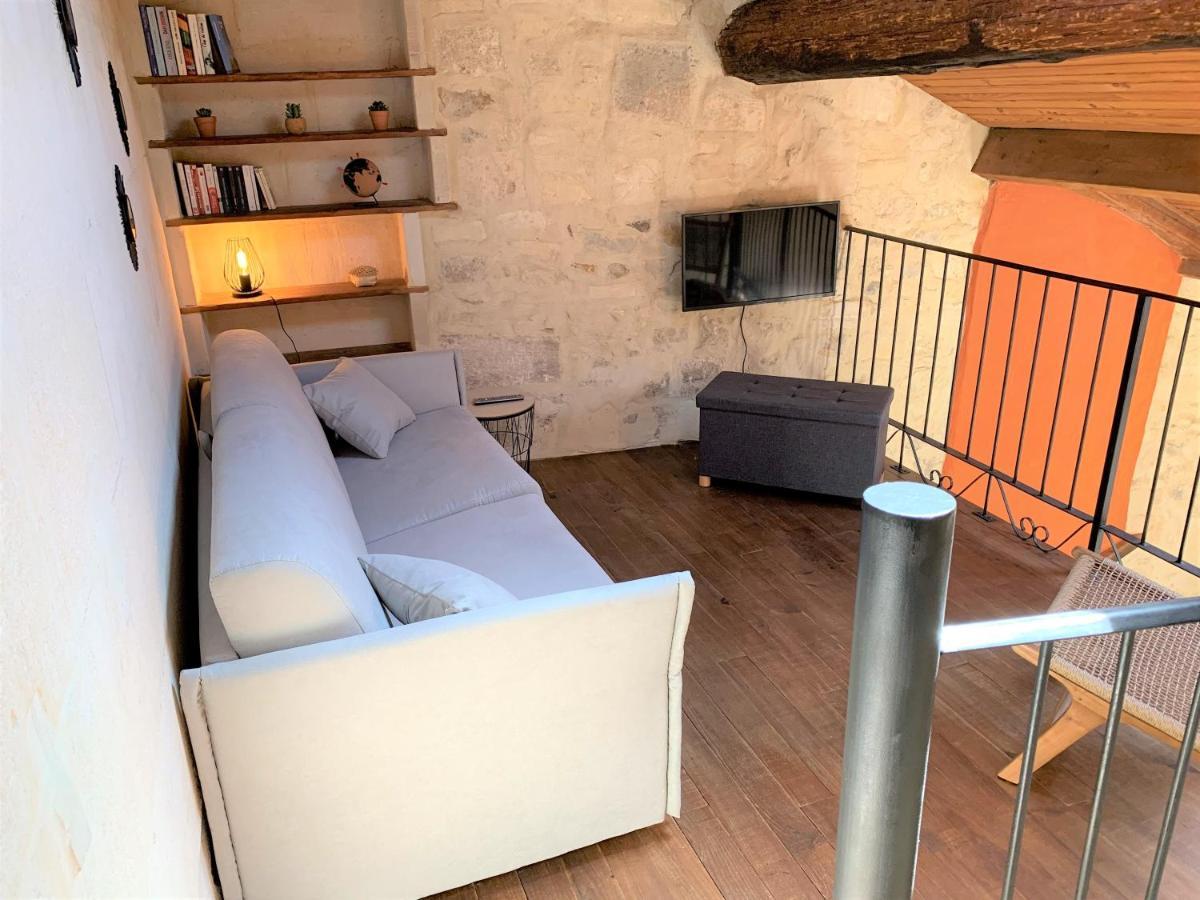 아흘르 Maison De Charme Dans Le Centre Historique , Wifi Clim 6 Pers Calme Et Confort 아파트 외부 사진