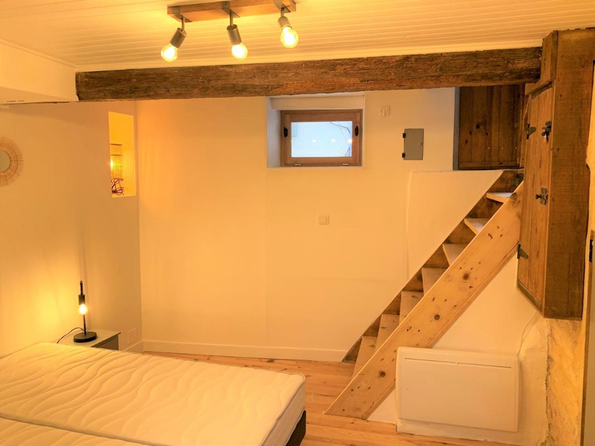 아흘르 Maison De Charme Dans Le Centre Historique , Wifi Clim 6 Pers Calme Et Confort 아파트 외부 사진